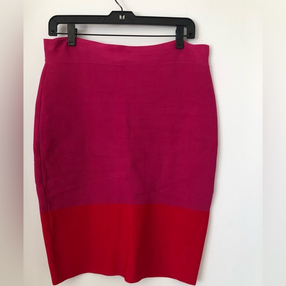 BCBG Dresses & Skirts - BCBG bandage skirt. Knee length. Large
